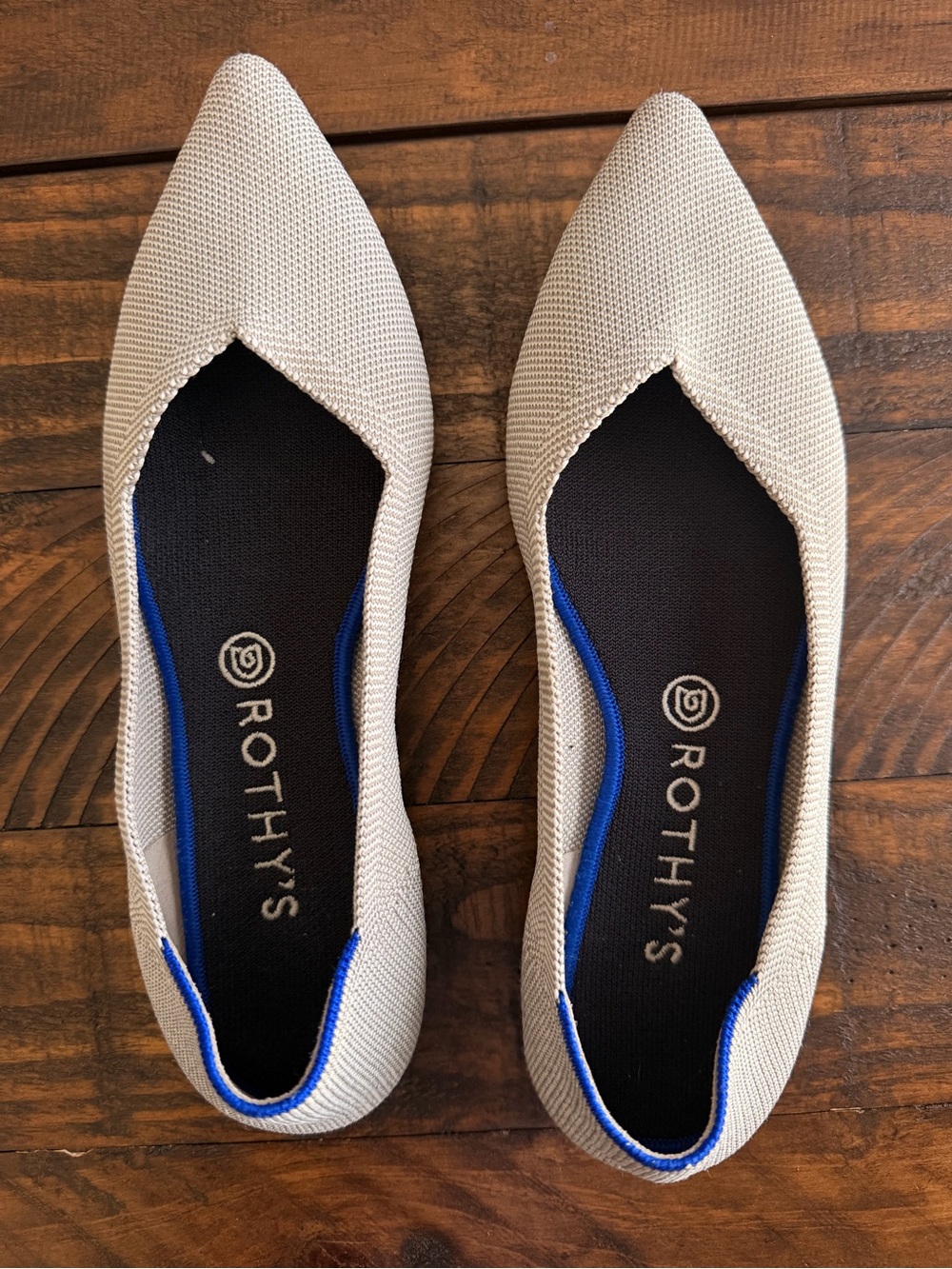 Rothy's Pointed Knit Ballet Flat — Light Gray with Blue Trim